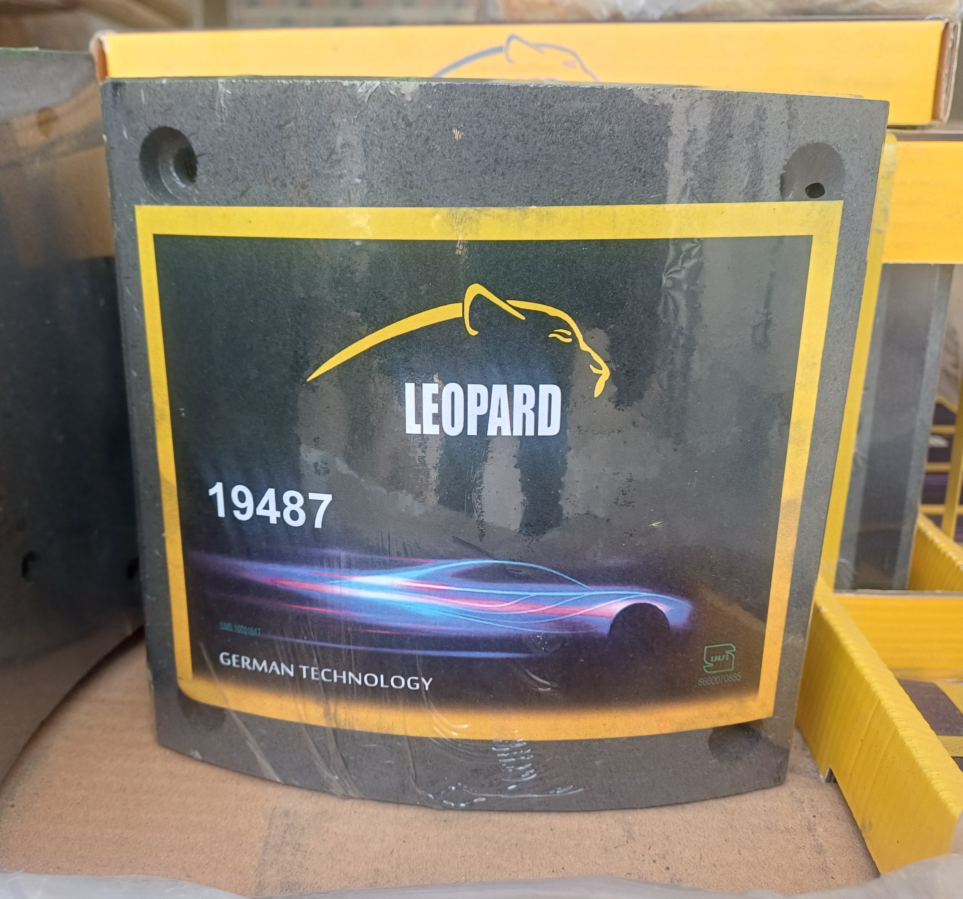 لنت عقب بنز ۷۴ (۱۹۴۸۷)LEOPARD